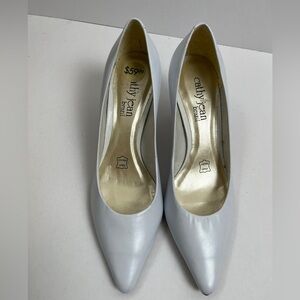 Vintage Cathy Jean White Leather Pumps